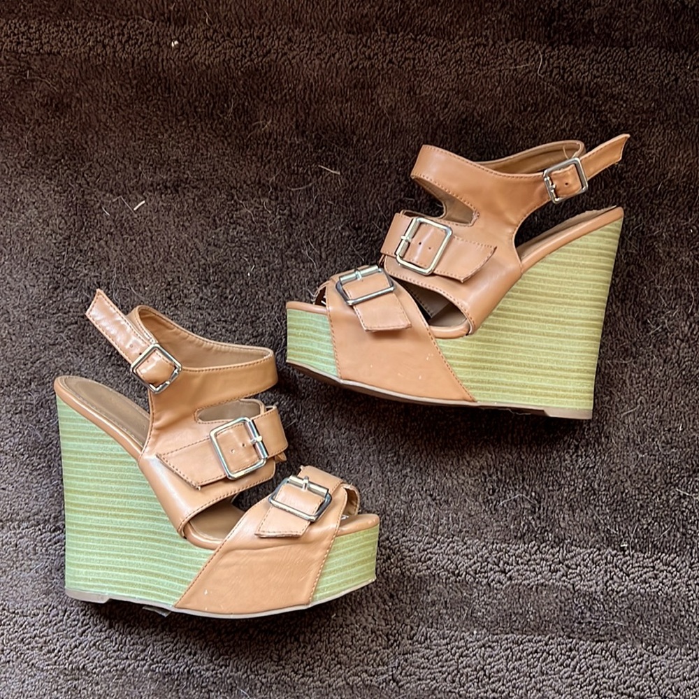 Charlotte Russe tan wedges